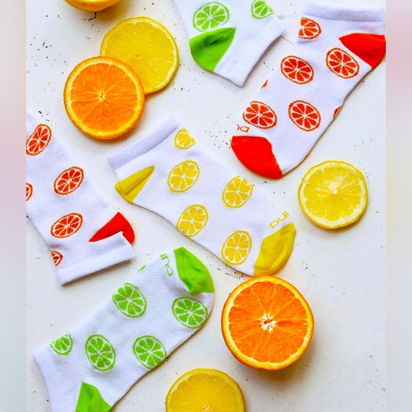 Set of 3 pairs Kids socks - Picture 1 of 9